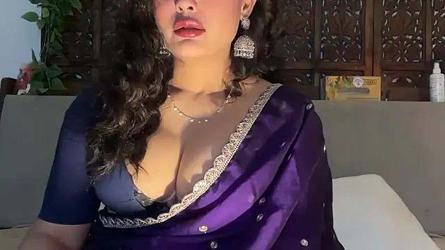 Snapshot of GoddessAnna chatting on May 10, 3:47 pm GoddessAnna online show from May 10, 3:47 pm