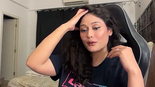 GoddessAnna online show from March 10, 5:28 pm