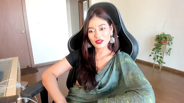 Snapshot of GoddessAnna chatting on March 23, 8:04 am GoddessAnna online show from March 23, 8:04 am
