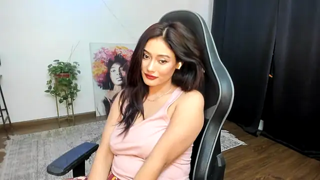 Snapshot of GoddessAnna chatting on March 6, 7:54 pm GoddessAnna online show from March 6, 7:54 pm