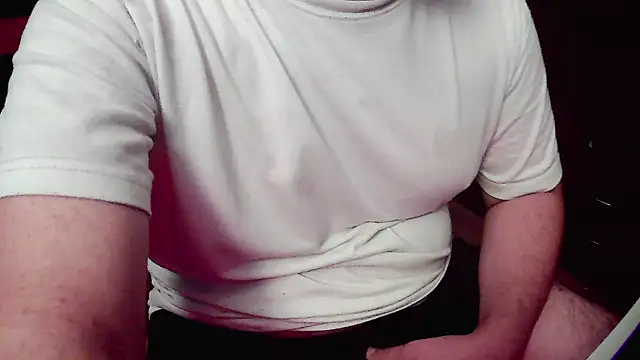 Snapshot of pisceslost chatting on October 25, 11:49 pm pisceslost online show from October 25, 11:49 pm