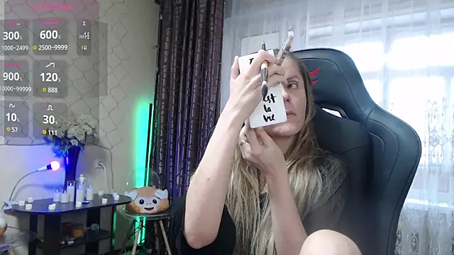 JessieOMays online show from April 8, 12:34 am