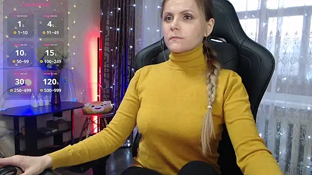 JessieOMays online show from November 17, 1:53 am