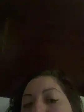 Snapshot of jessicag182 chatting on October 22, 10:19 pm jessicag182 online show from October 22, 10:19 pm