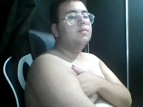 Snapshot of BabyFade chatting on February 27, 3:18 am BabyFade online show from February 27, 3:18 am