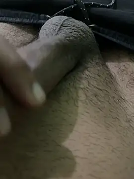 Pussylover 32 online show from April 10, 4:41 am