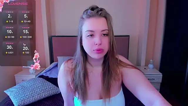 AlexissM online show from June 7, 3:56 am