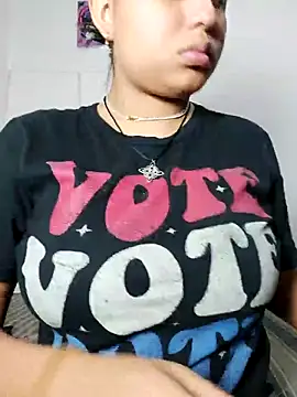 azulzulix online show from April 12, 1:42 am