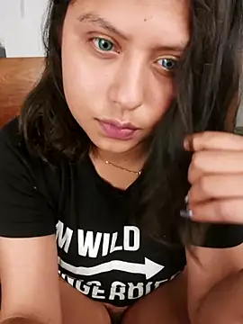 azulzulix online show from May 16, 2:10 am