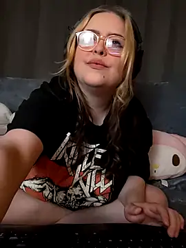 ChubbyBubs online show from October 16, 12:57 pm