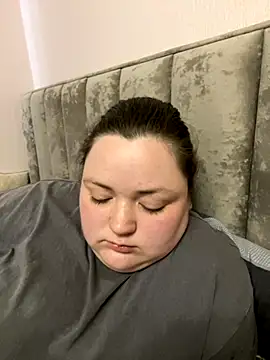 Snapshot of Alex_m chatting on October 31, 10:23 am Alex m online show from October 31, 10:23 am