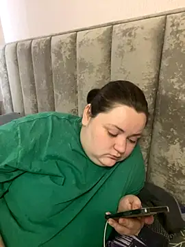 Snapshot of Alex_m chatting on October 29, 7:07 am Alex m online show from October 29, 7:07 am