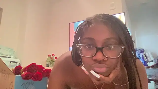 AveryJ99 online show from January 4, 11:06 pm