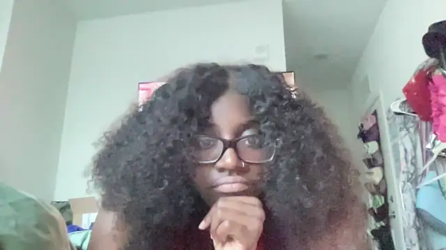 AveryJ99 online show from March 18, 10:26 pm