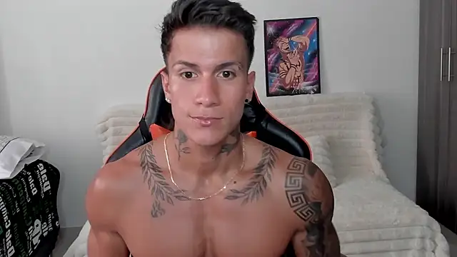 pettergrey1 online show from January 18, 7:28 pm