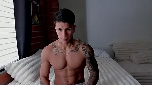 pettergrey1 online show from November 14, 8:01 pm