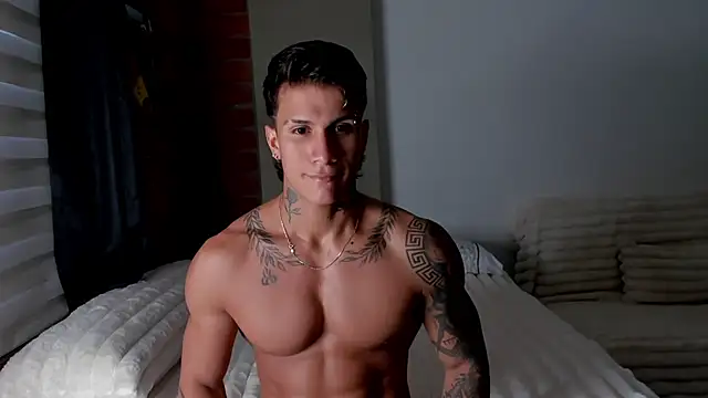 pettergrey1 online show from November 16, 10:24 pm