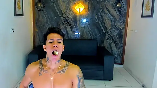 pettergrey1 online show from March 5, 4:46 pm