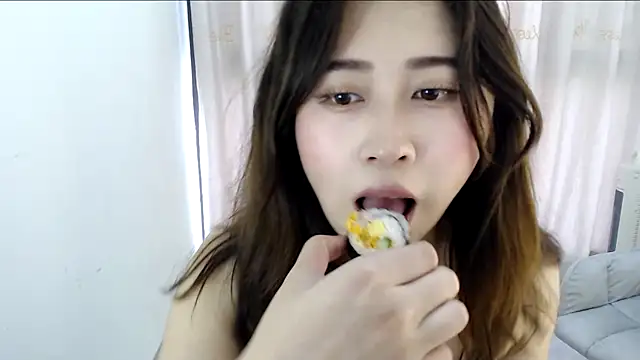 Liliya-77 online show from April 9, 6:30 am