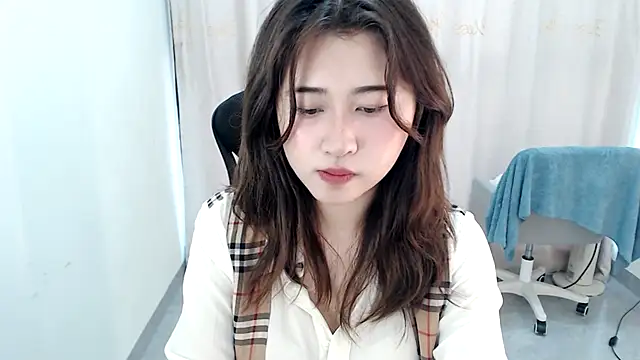 Liliya-77 online show from April 17, 6:38 am