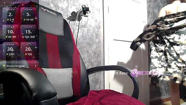 womanstrong78 online show from November 8, 3:48 pm