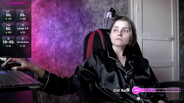 womanstrong78 online show from September 19, 5:55 am