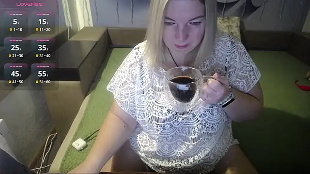 LILIcool online show from December 4, 12:52 pm