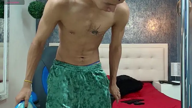 Erick Zhimerman online show from April 4, 4:19 am