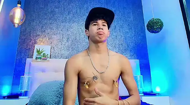 Snapshot of Erick_Zhimerman chatting on February 24, 9:32 am Erick Zhimerman online show from February 24, 9:32 am