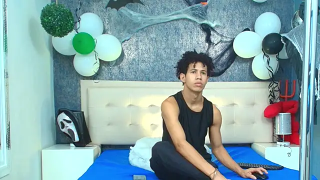 Erick Zhimerman online show from November 2, 3:44 am