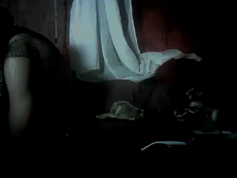 FETICHE47 online show from October 7, 9:05 pm