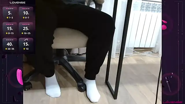 analanall online show from February 5, 4:03 pm