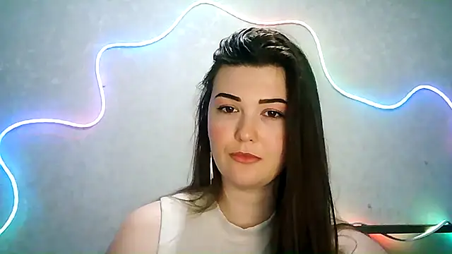 Snapshot of SeductiveTati chatting on September 18, 8:23 pm SeductiveTati online show from September 18, 8:23 pm