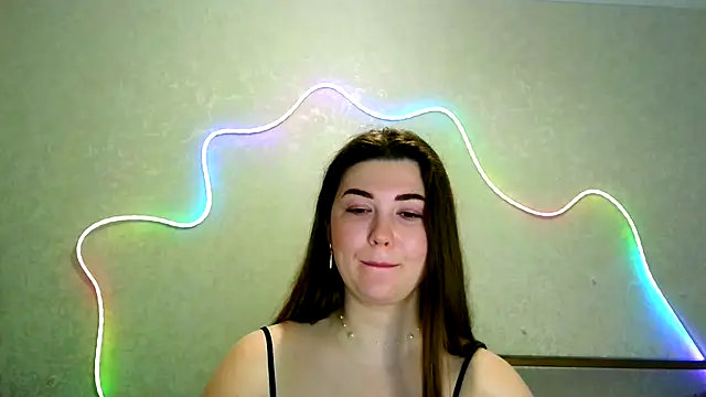 Snapshot of SeductiveTati chatting on November 17, 8:46 pm SeductiveTati online show from November 17, 8:46 pm