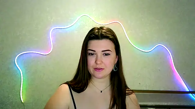 Snapshot of SeductiveTati chatting on November 10, 10:26 pm SeductiveTati online show from November 10, 10:26 pm