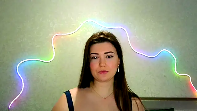 Snapshot of SeductiveTati chatting on October 11, 9:27 pm SeductiveTati online show from October 11, 9:27 pm