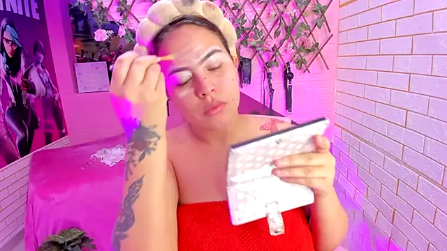 marcellaa303av online show from April 15, 12:49 am