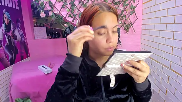 marcellaa303av online show from February 28, 3:39 am