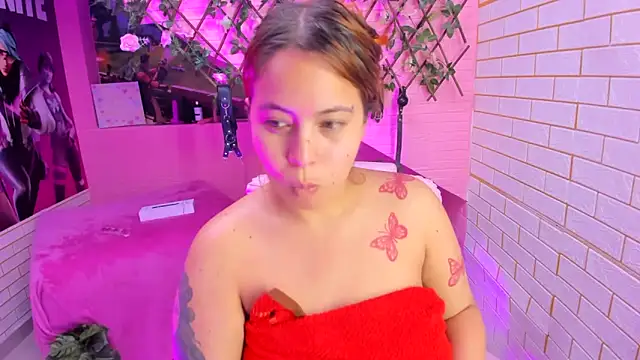 marcellaa303av online show from April 7, 1:40 am