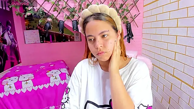 marcellaa303av online show from December 5, 12:54 am