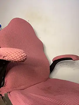 CinnamonCookiez online show from December 3, 4:24 am