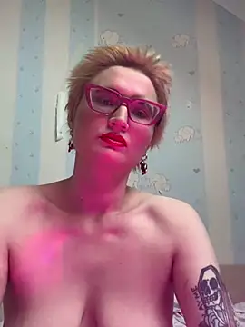 Charlotteeroseee online show from February 9, 3:53 am