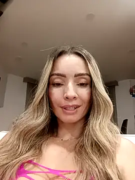 Loly Horny online show from April 21, 3:02 am