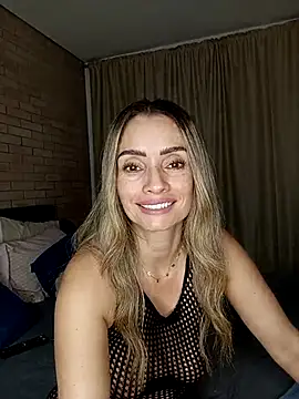 Loly Horny online show from April 30, 1:34 am