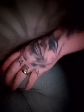 B1GBoyUk online show from January 17, 1:09 am