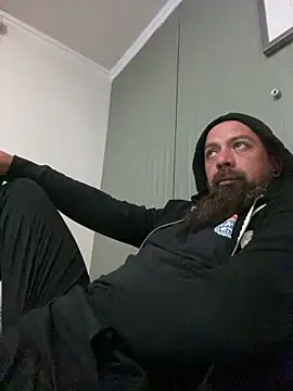 Snapshot of carlosc0f chatting on October 11, 5:19 am carlosc0f online show from October 11, 5:19 am