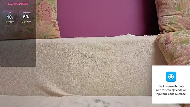 Snapshot of GabrielleSonice chatting on November 4, 3:32 am GabrielleSonice online show from November 4, 3:32 am