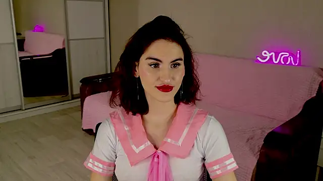 FridaCure online show from March 7, 7:27 pm