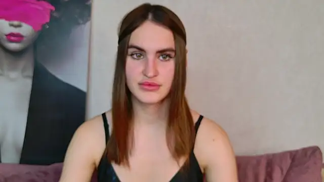 FridaCure online show from November 6, 7:07 pm