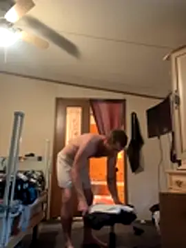 Snapshot of dcockell chatting on October 25, 9:48 pm dcockell online show from October 25, 9:48 pm